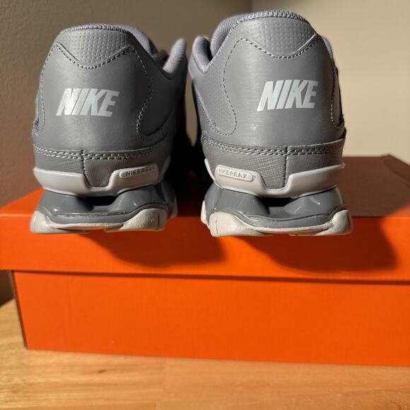 Nike Reax 8 TR Mesh Men\'s Workout Shoes US 10.5 Cool Grey & Wolf Grey 621716-010 main image 5